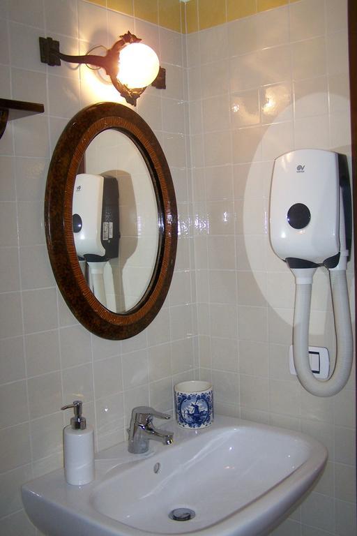 B&B Torre Lara Belgirate Rom bilde